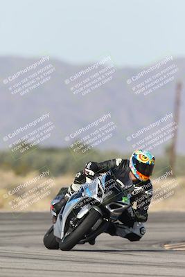 media/Nov-30-2025-TrackXperience (Sun) [[c0061d280f]]/3-Level 1/Session 3 (Turn 16)/